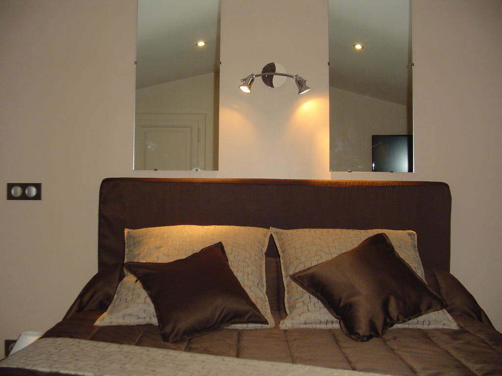 Chomérac La Cabane De Pepe Emilien B&B 객실 사진